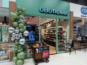 O Boticário renova loja no Jardim dos Estados e aposta em experiência sensorial